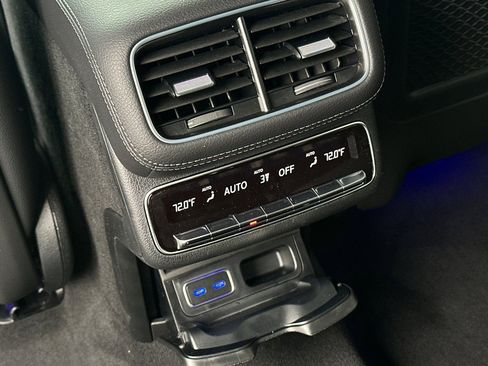 New 2026 Mercedes-Benz GLS 450 4MATIC image 24