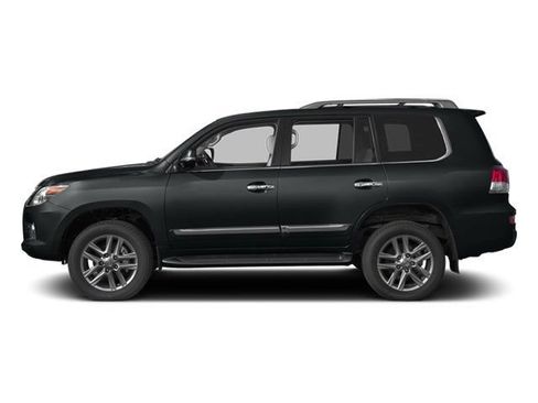 Used 2013 Lexus LX 570 4WD w/ Luxury Pkg w/Pre-crash image 3