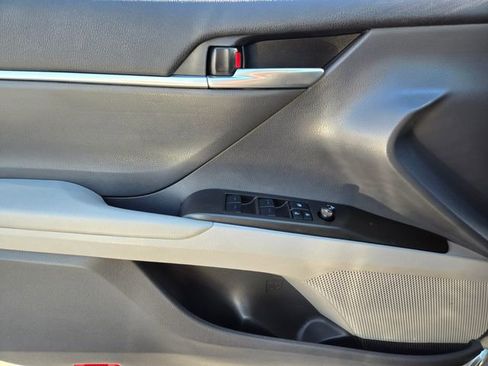 Certified 2023 Toyota Camry LE image 18