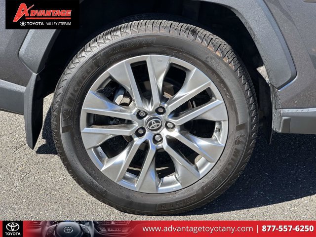 Used 2023 Toyota RAV4 XLE Premium AWD/4WD image 12