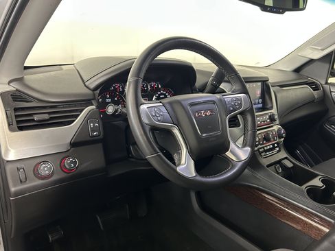 Used 2016 GMC Yukon SLE w/ Convenience Package AWD/4WD image 12