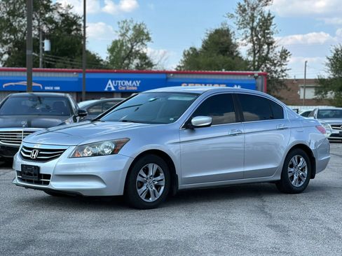Used 2011 Honda Accord LX-P image 1