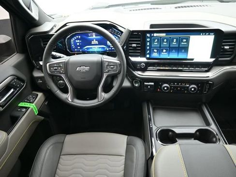 New 2026 Chevrolet Silverado 2500 ZR2 image 24