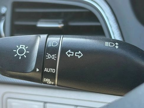 Used 2017 Hyundai Sonata SE FWD image 18