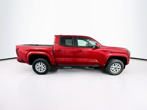 Used 2026 Toyota Tacoma SR5 AWD/4WD image 10