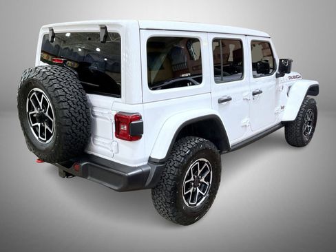 Used 2025 Jeep Wrangler Unlimited Rubicon image 5