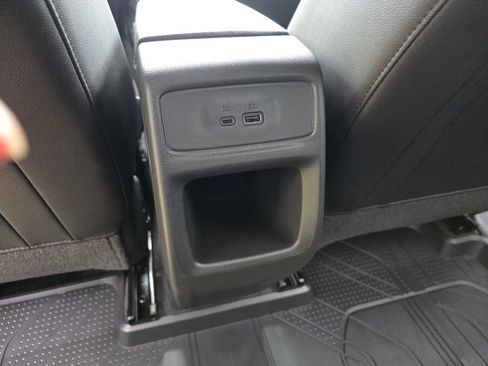 New 2026 Chevrolet Trax LT w/ Sunroof Package FWD image 18