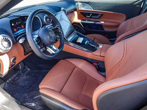 Used 2023 Mercedes-Benz SL 63 AMG 4MATIC image 19