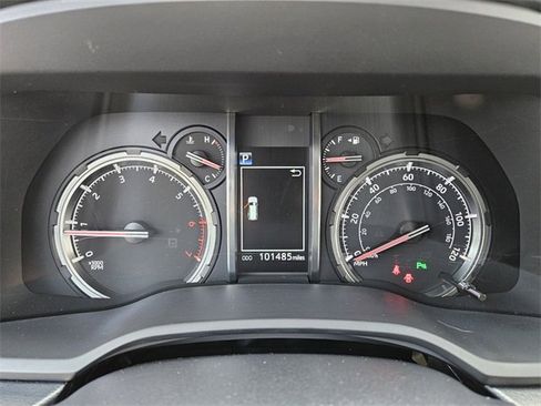 Used 2020 Toyota 4Runner Limited image 30