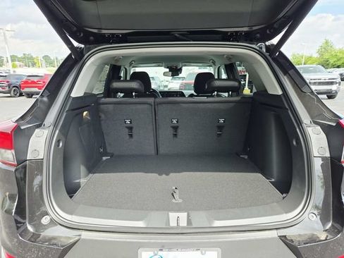 New 2026 Chevrolet TrailBlazer LT w/ Convenience Package FWD image 10