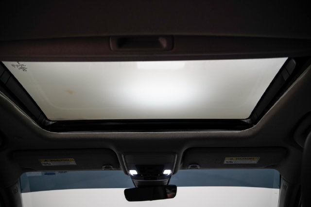 Certified 2023 Honda Accord Touring image 5