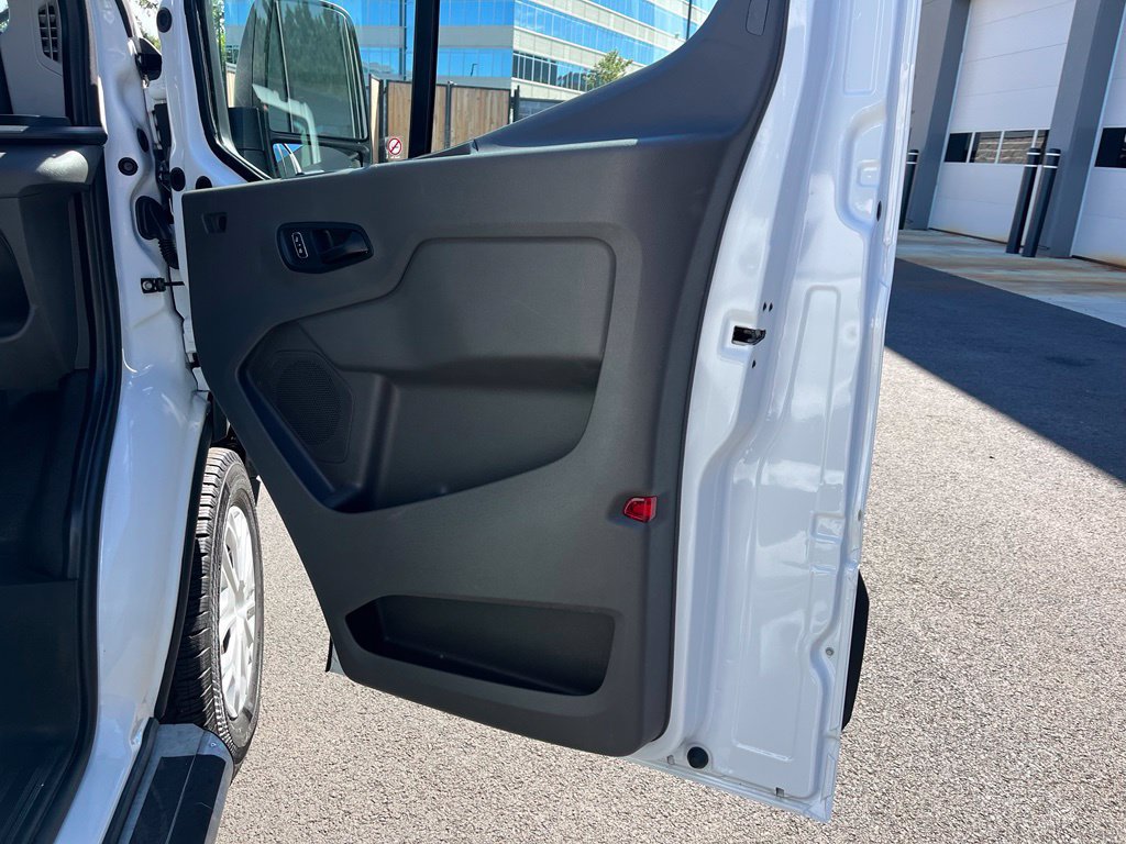 Used 2025 Ford Transit 250 Low Roof w/ Exterior Upgrade Package RWD image 13