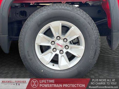 Used 2024 GMC Sierra 1500 SLE image 23