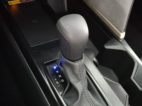 Used 2025 Toyota Camry LE FWD image 19