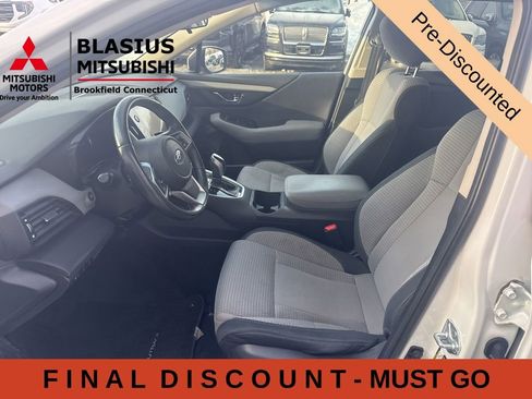 Used 2021 Subaru Outback Premium AWD/4WD image 11