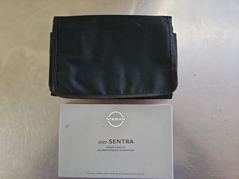 Used 2022 Nissan Sentra SV FWD image 19