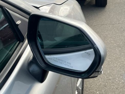 Used 2025 Toyota Camry LE image 16