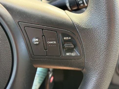 Used 2011 Kia Forte EX FWD image 18