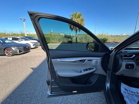 Used 2023 INFINITI QX50 Luxe image 62