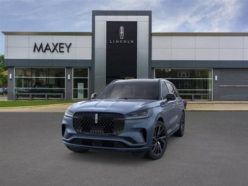New 2026 Lincoln Aviator Black Label w/ Black Label Special Edition AWD/4WD image 24