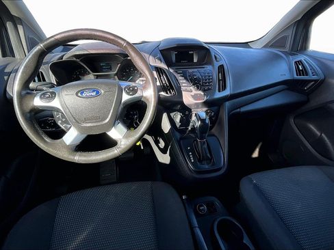 Used 2018 Ford Transit Connect XL image 5