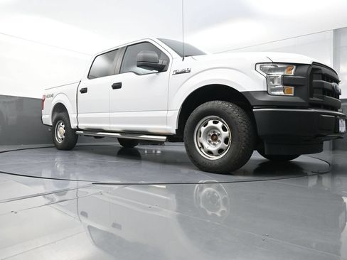 Used 2017 Ford F150 XL w/ XL Power Equipment Group AWD/4WD image 21