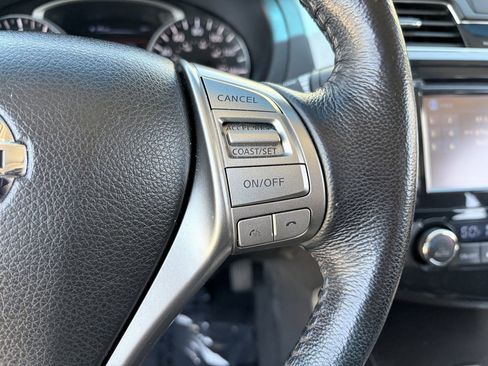 Used 2014 Nissan Altima 2.5 SL w/ Technology Package FWD image 21