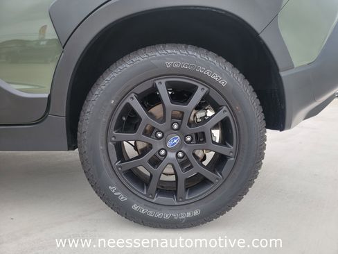 Used 2024 Subaru Crosstrek 2.5i Wilderness AWD/4WD image 31