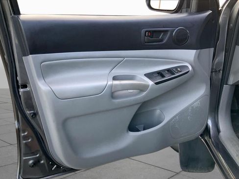 Used 2014 Toyota Tacoma 4x4 Double Cab image 20