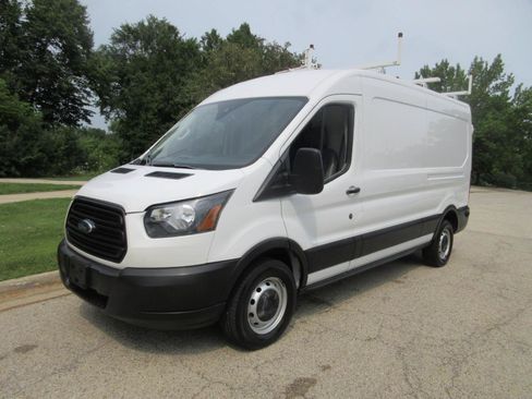 Used 2019 Ford Transit 250 148 Medium Roof RWD image 38