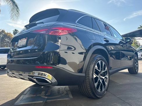 Certified 2025 Mercedes-Benz GLC 350e 4MATIC image 4