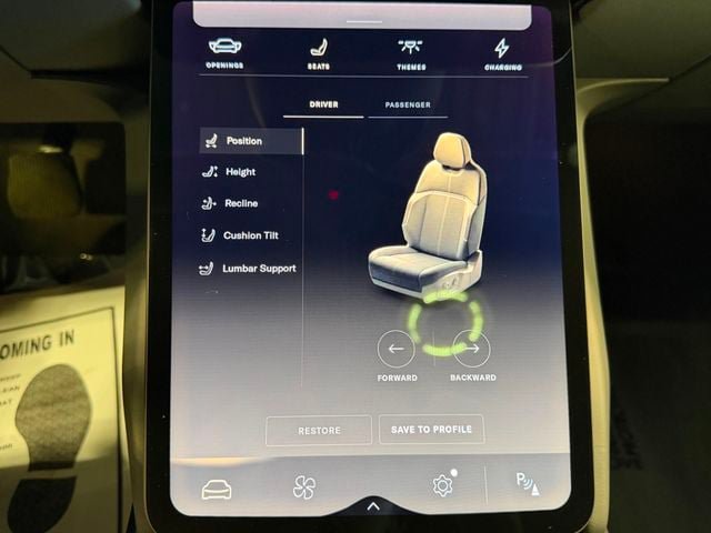 Used 2025 Lucid Air Touring AWD/4WD image 31