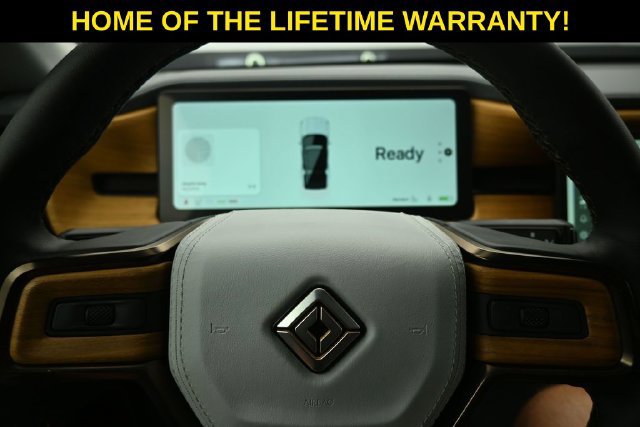 Used 2025 Rivian R1S Premium Dual AWD/4WD image 19