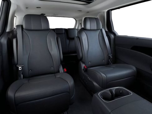 New 2026 Kia Carnival SX Prestige FWD image 16