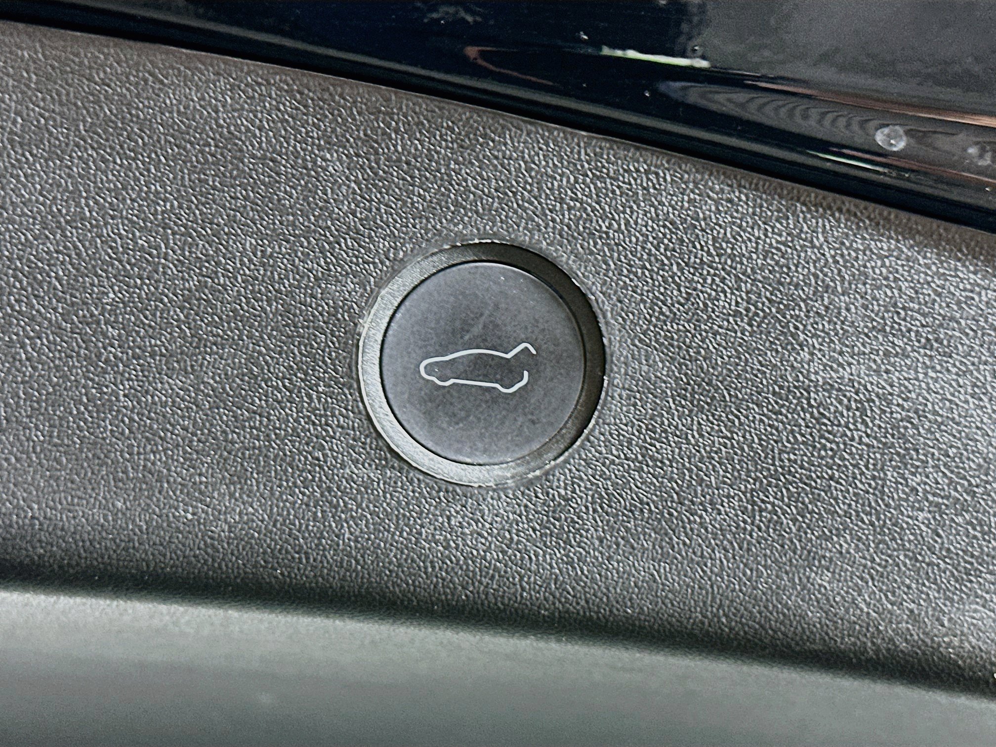 Used 2022 Tesla Model 3 Standard Range RWD image 29