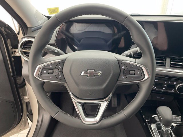 New 2026 Chevrolet Trax ACTIV w/ Driver Confidence Package FWD image 17