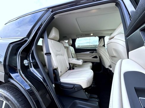 Used 2025 INFINITI QX60 Luxe w/ Vision Package AWD/4WD image 18