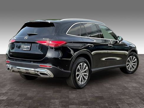 Used 2026 Mercedes-Benz GLC 300 4MATIC image 5