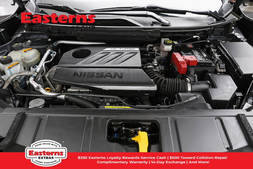 Used 2023 Nissan Rogue S AWD/4WD image 8