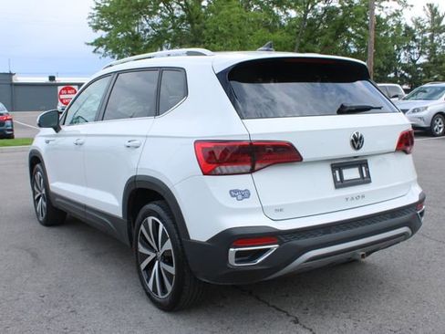 Used 2024 Volkswagen Taos SE FWD image 39