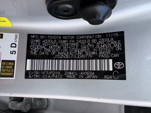Used 2016 Toyota Prius V Three image 30