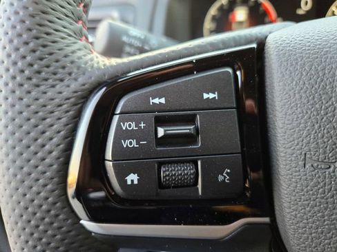 New 2026 Honda Ridgeline Black Edition image 13