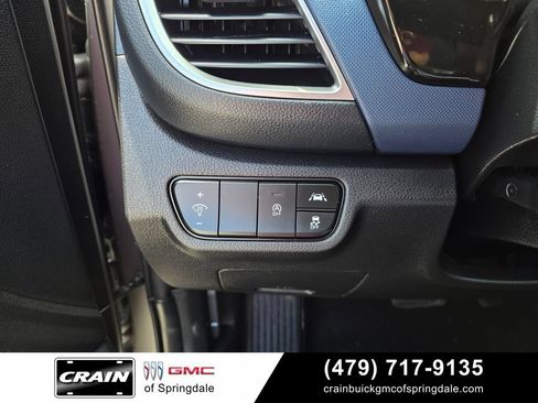 Used 2023 Kia Seltos S w/ Navigation Package FWD image 12