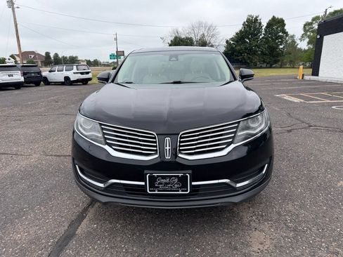 Used 2016 Lincoln MKX Reserve w/ Climate Package AWD/4WD image 12