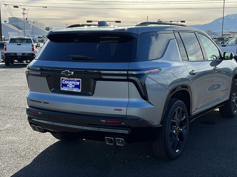 New 2026 Chevrolet Traverse RS image 5