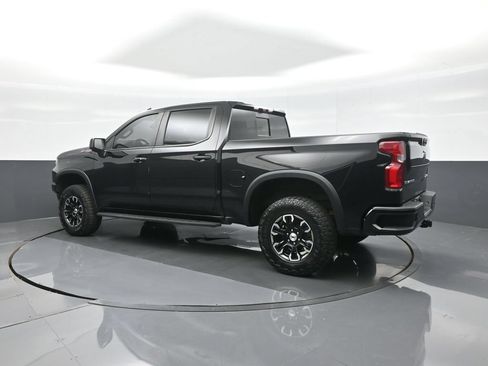 Used 2023 Chevrolet Silverado 1500 ZR2 w/ Technology Package AWD/4WD image 5
