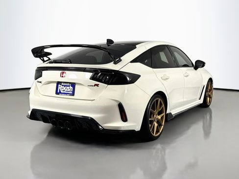 Used 2024 Honda Civic Type R image 5