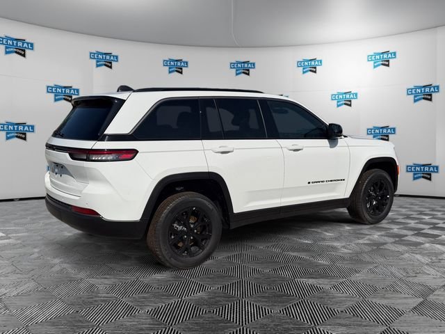 New 2026 Jeep Grand Cherokee Altitude AWD/4WD image 5