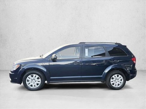 Used 2019 Dodge Journey SE image 4