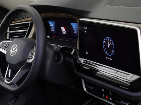 New 2026 Volkswagen Atlas SE w/ Panoramic Sunroof Package image 20